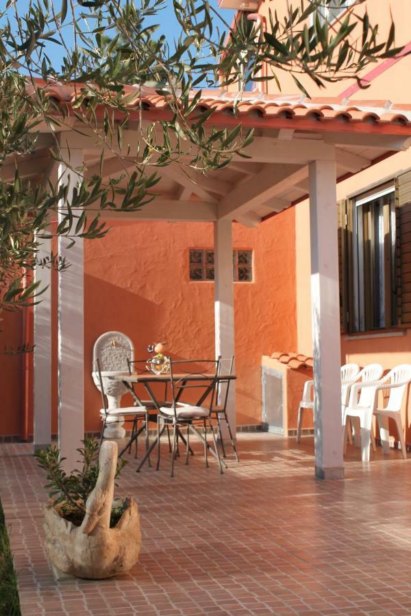 Da Martina Villa Domusnovas Buitenkant foto